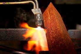 газорезчик, сварщик, подсобник