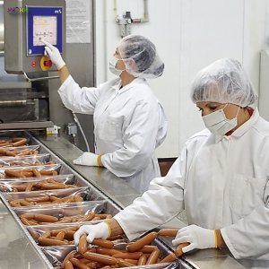 УПАКОВЩИКИ МЯСНЫХ И КОЛБАСНЫХ ИЗДЕЛИЙ с визами от 2,5 месяцев