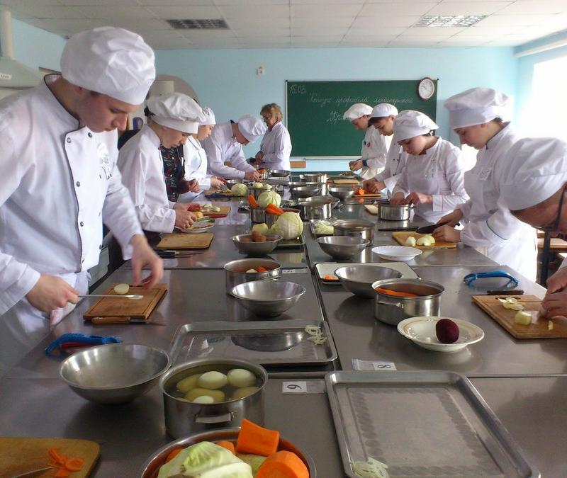 Кухар на холодний процес 