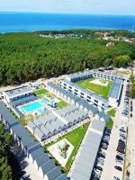 Помічники на кухню для мережі 4 і 5-ти зіркових готелей - Holiday Park & Resort